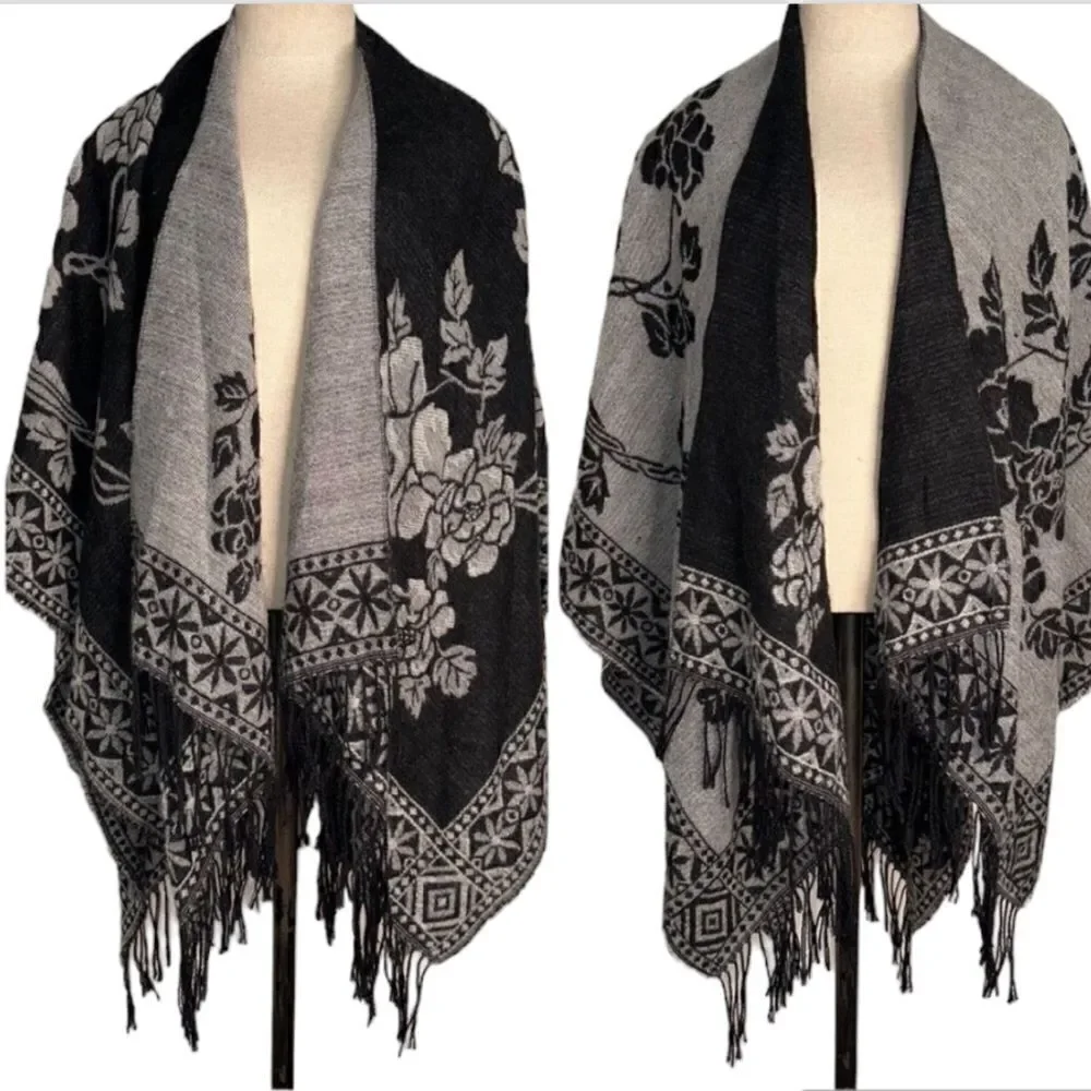 Womens OS Gorgeous Black & Gray Boho Floral Feminine Reversible Fringe Trim Wrap